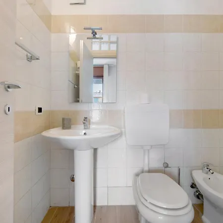 Apartment Casa Sandrina Tra Montagna E Caprino Veronese
