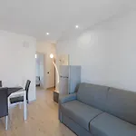 Casa Sandrina Tra Montagna E *